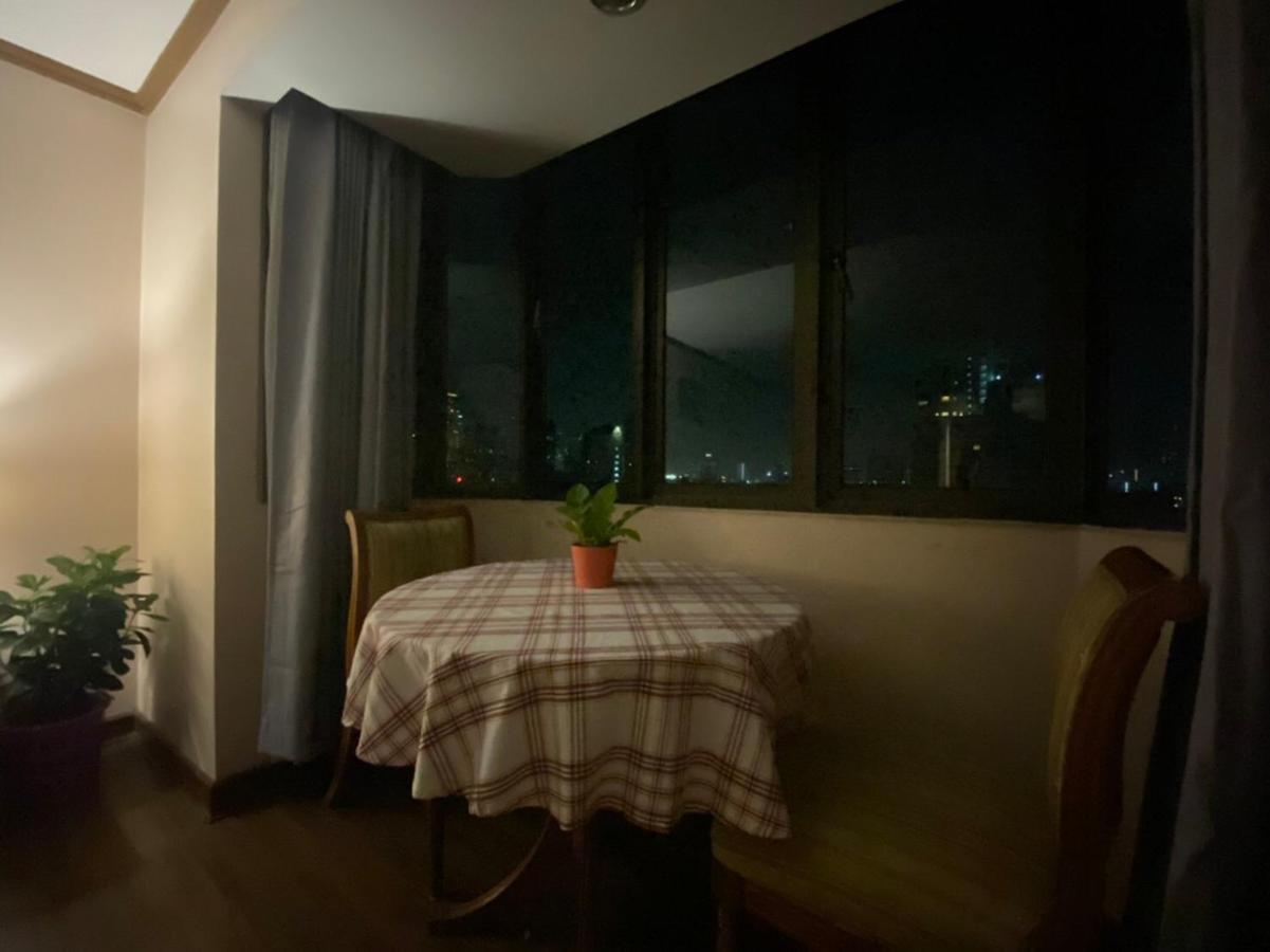 Omni Tower Cozy Apartment Near Nana Bts Banguecoque Exterior foto